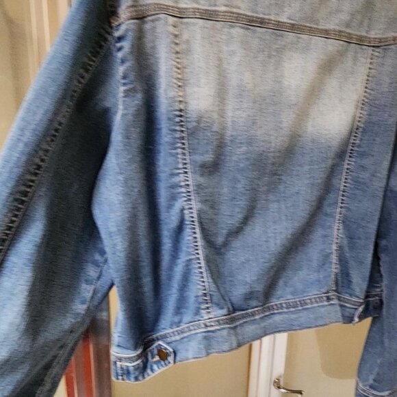 d. jeans Jean Jacket Size L - Picture 5 of 9